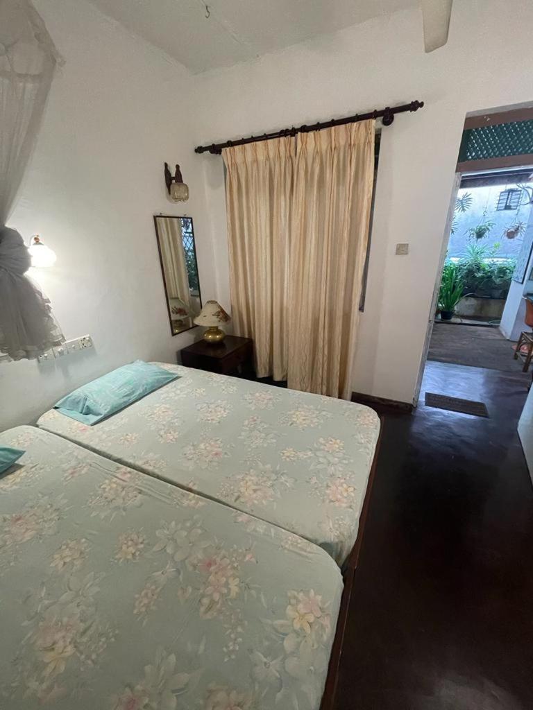 Kandy Inn Madugalle'S Family Guest House Eksteriør bilde