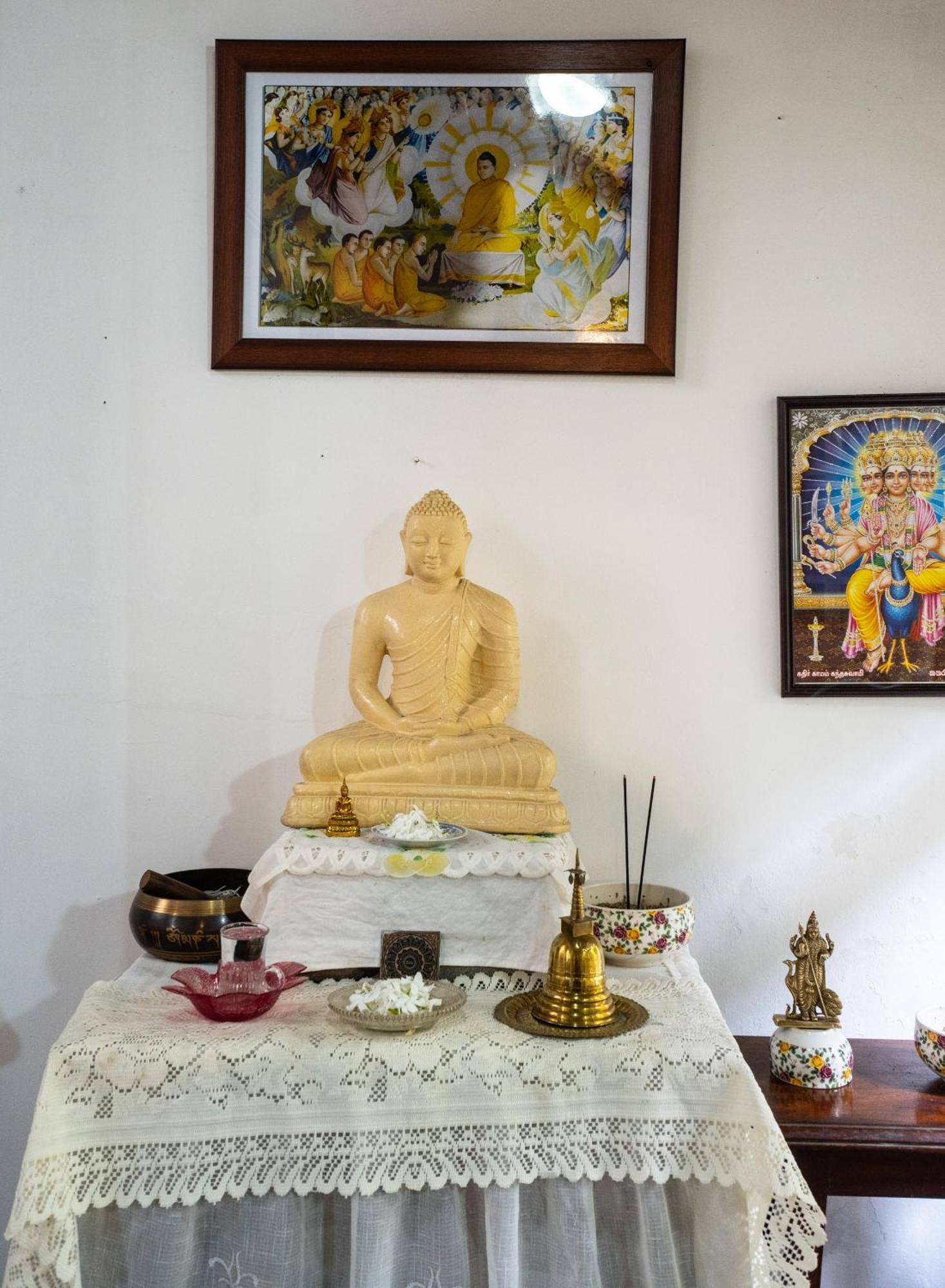 Kandy Inn Madugalle'S Family Guest House Eksteriør bilde
